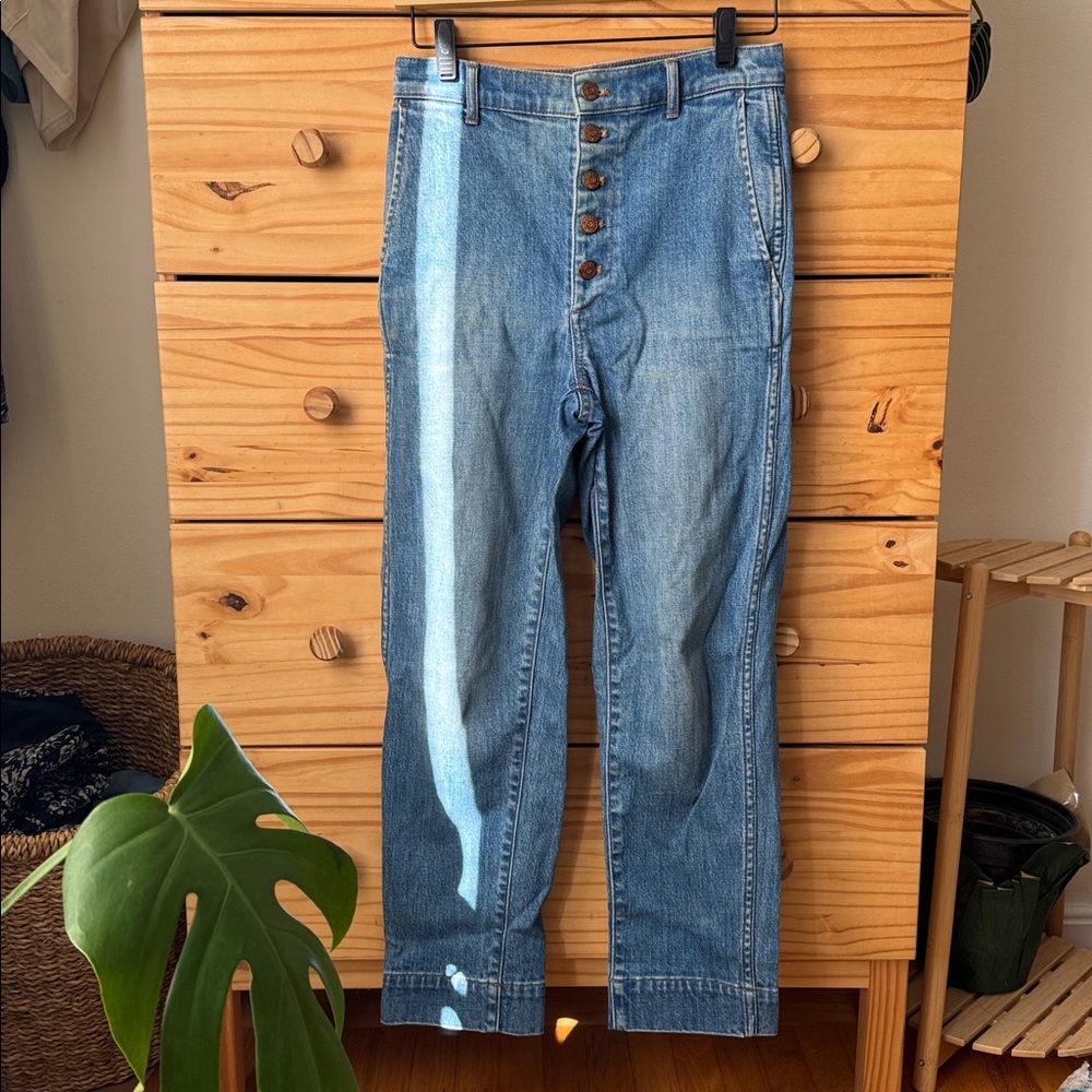 Madewell Tapered Jeans in Eastgate Wash: Button-Front Size 25